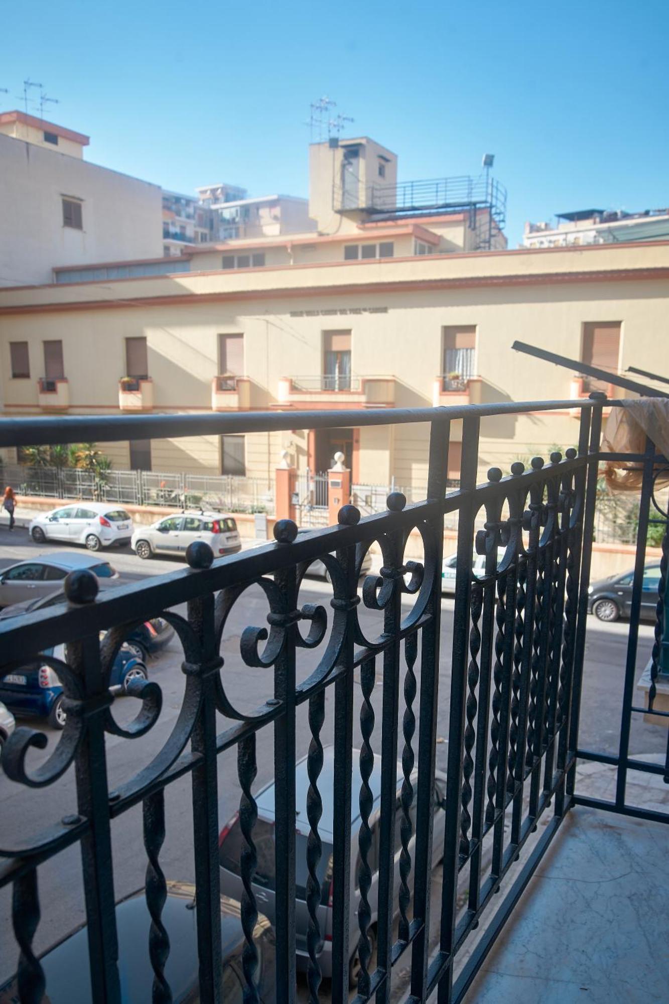 D'Aragona Guest House Palermo Zewnętrze zdjęcie